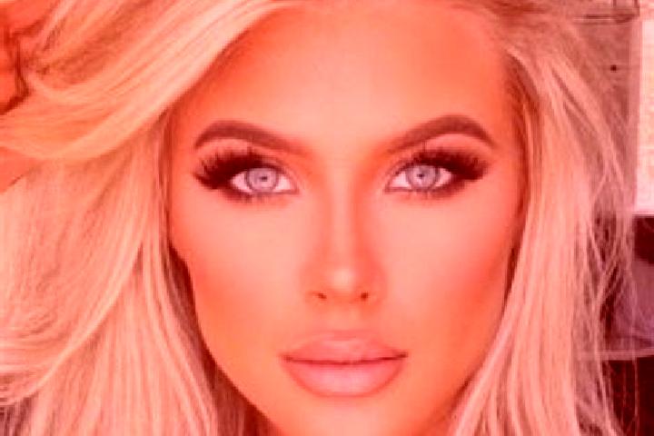 Clara, 33, a platinum blonde grey-eyed slavic companion based in Plelo. Offering Erotic Massage, A-Level, BDSM, Domination. Available for incall and outcall,...