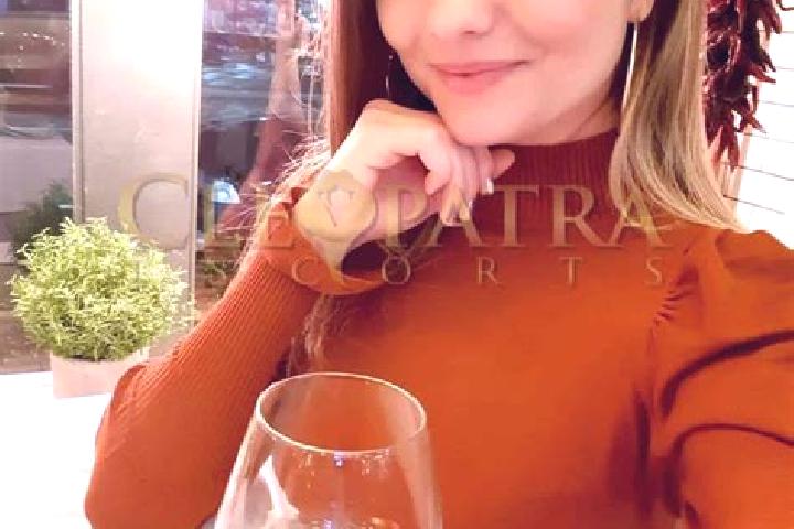 Clara, 34, a blonde amber-eyed caribbean companion based in Royan. Offering Prostate Massage, Dinner Date, BDSM, OWO, Tantra. Available for incall and outcal...
