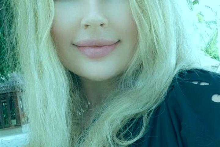Clara, 34, a blonde dark-eyed european companion based in Zapotiltic. Offering Domination, BDSM, Overnight, Tantra, GFE. Available for incall and outcall, da...