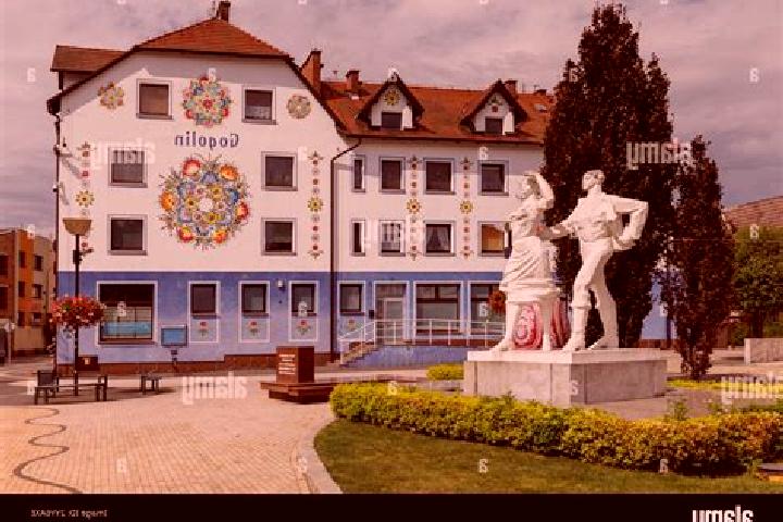 Clara, 34 — Escort in Gogolin, Poland