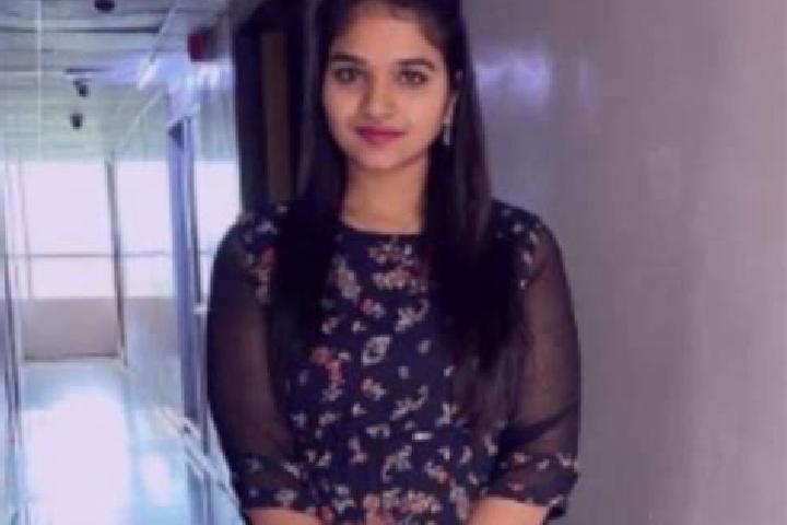 Clara, 35 — Escort in Erode, India