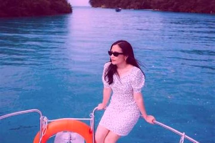 Clara, 35 — Escort in Salaya, India