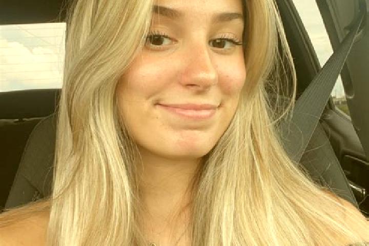 Clara, 35 — Escort in Skidway Lake, United States