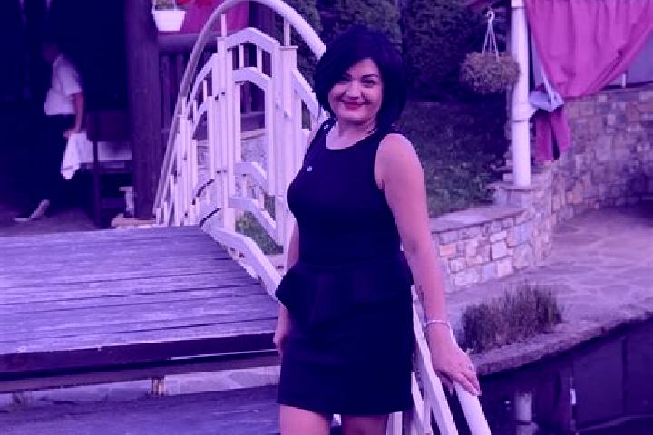 Clara, 35 — Escort in Uhryniv, Ukraine
