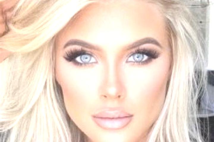 Clara, 36, a platinum blonde grey-eyed ebony companion based in Morro Bay. Offering Dinner Date, Deep French Kissing, A-Level. Available for incall and outca...