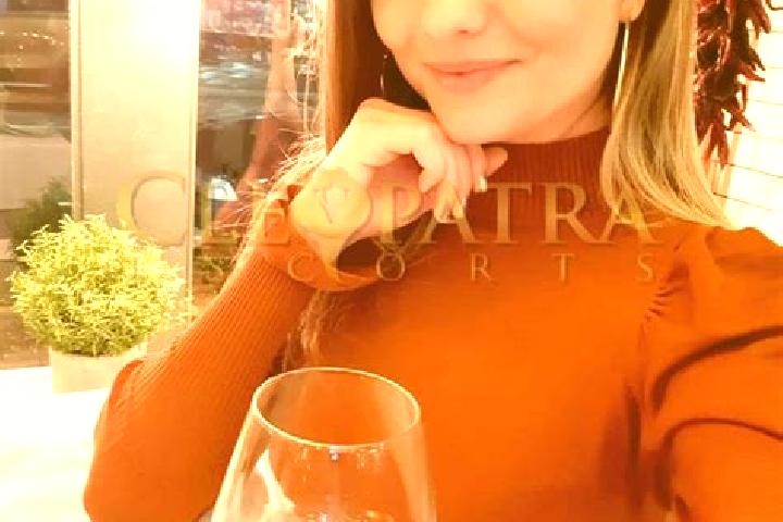 Clara, 36, a red blue-eyed european companion based in Metsadzor. Offering Roleplay, Massage, OWO, Party Girl, GFE. Available for incall and outcall, day and...