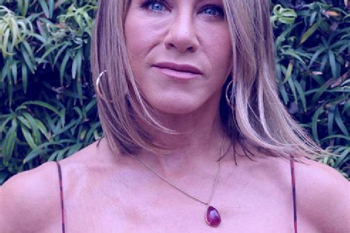 Clara, 36, a red dark-eyed caribbean companion based in North Anston. Offering CIM, Erotic Massage, BDSM, 69, Massage. Available for incall and outcall, over...