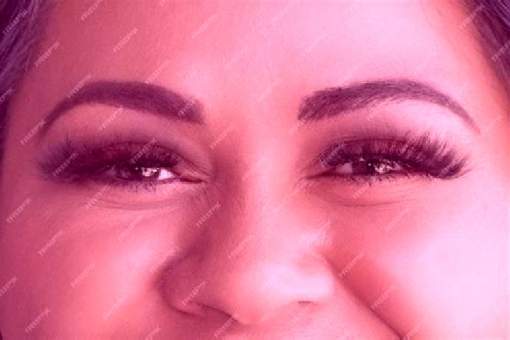 Clara, 36, a red green-eyed latina companion based in Kango. Offering CIM, Deep French Kissing, Prostate Massage. Available for incall and outcall, overnight...