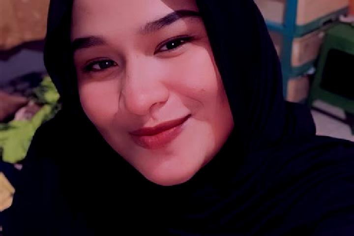 Clara, 36 — Escort in Liang, Indonesia