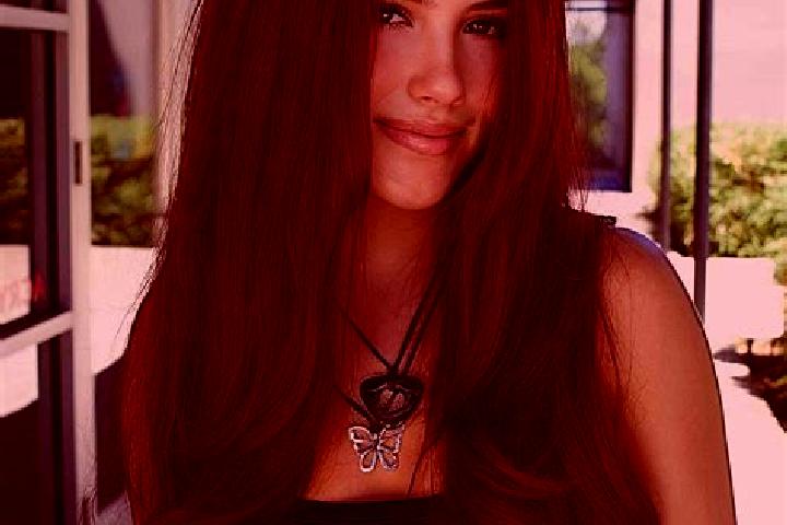 Clara, 37, a auburn dark-eyed middle eastern companion based in Gardutanjak. Offering CIM, Striptease, GFE, Fetish. Available for incall and outcall, overnig...
