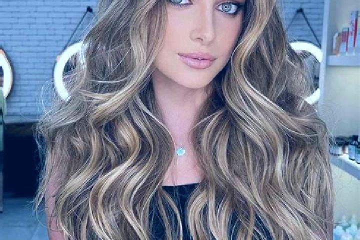 Clara, 37, a dark blonde dark-eyed middle eastern companion based in Myrtle Grove. Offering Overnight, Girlfriend Experience, Fetish, Domination. Available f...