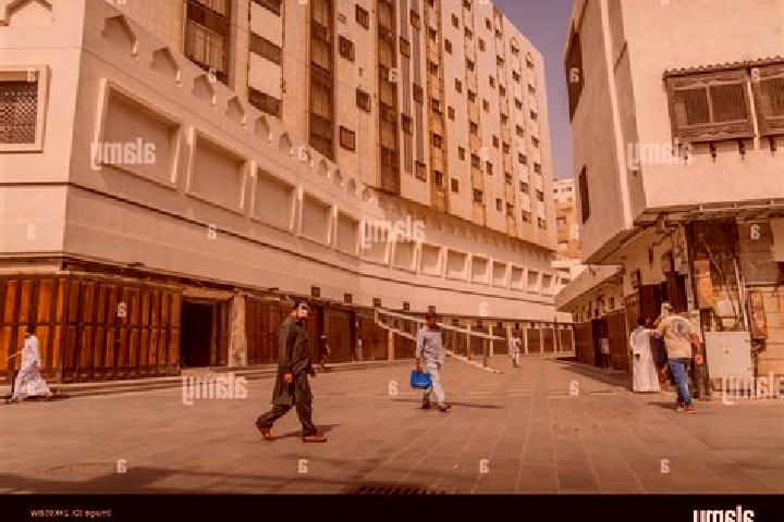 Clara, 37 — Escort in Damad, Saudi Arabia