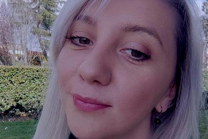 Clara, 37 — Escort in Montjoire, France