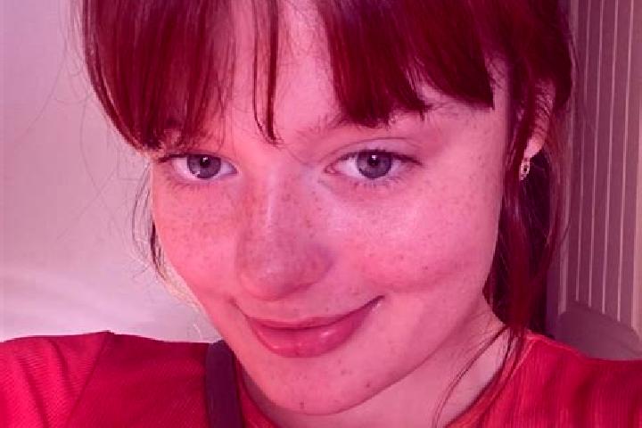 Clara, 38, a red blue-eyed mediterranean companion based in Rognac. Offering BDSM, 69, Party Girl. Available for incall and outcall, day and evening dates.