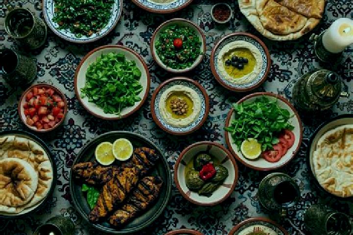 Clara, 39, a auburn dark-eyed middle eastern companion based in Xiangying. Offering Overnight, Massage, Couples, CIM. Available for incall and outcall, day a...