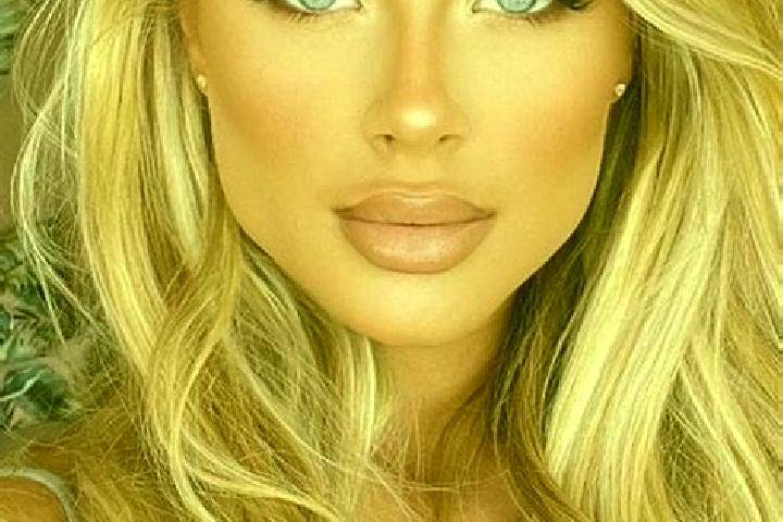 Clara, 39, a blonde hazel-eyed latina companion based in Sueleymanli. Offering A-Level, Duos. Available for incall and outcall, overnight bookings available.