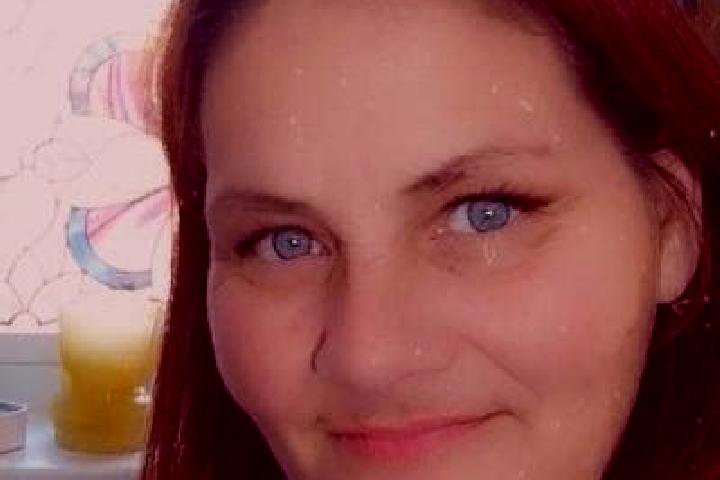 Clara, 39, a red grey-eyed mixed companion based in Novodolinskiy. Offering Fetish, Roleplay, Massage. Available for incall and outcall, day and evening dates.