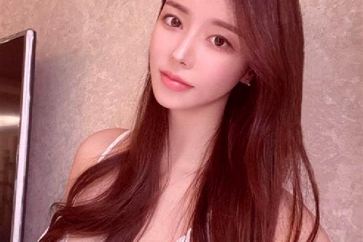 Clara, 39 — Escort in Shitouhezi, China