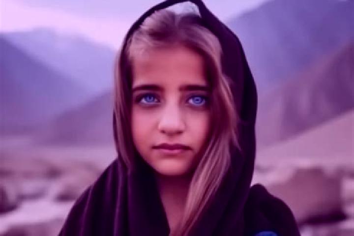 Eleanor, 20, a black blue-eyed middle eastern companion based in Bonemerse. Offering Tantra, Couples, Travel Companion, Overnight. Available for incall and o...