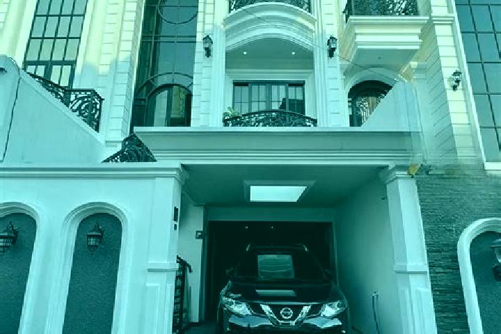 Eleanor, 20 — Escort in Bulus, Indonesia