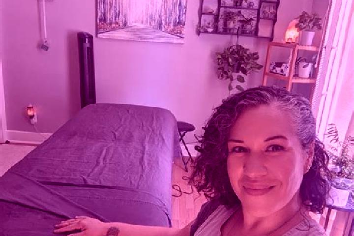 Eleanor, 21, a dark blonde amber-eyed indian companion based in Balagunan. Offering Tantra, Domination, Erotic Massage. Available for incall and outcall, day...