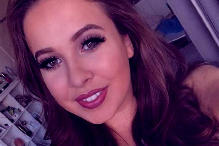 Eleanor, 21, a red blue-eyed mediterranean companion based in Buren an der Aare. Offering GFE, Fetish, Party Girl, Deep French Kissing. Available for incall ...