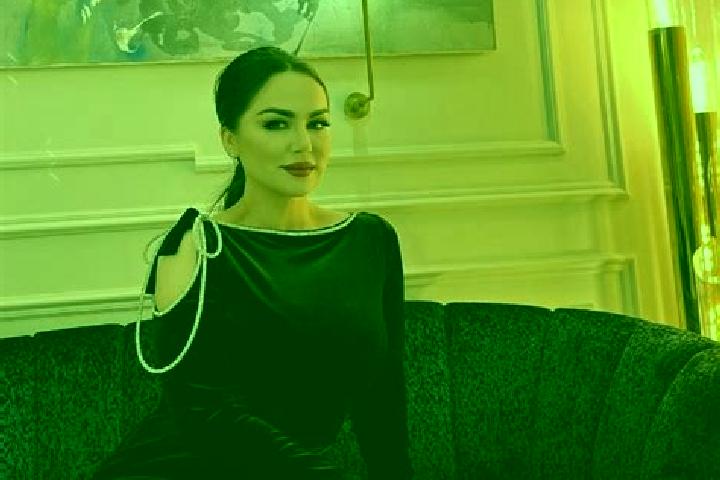 Eleanor, 21 — Escort in Baljuvon, Tajikistan