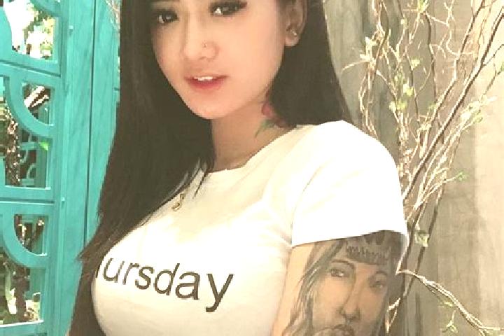 Eleanor, 21 — Escort in Htein Ta Pin, Myanmar