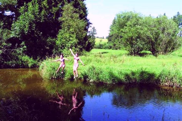 Eleanor, 21 — Escort in Lengenwang, Germany