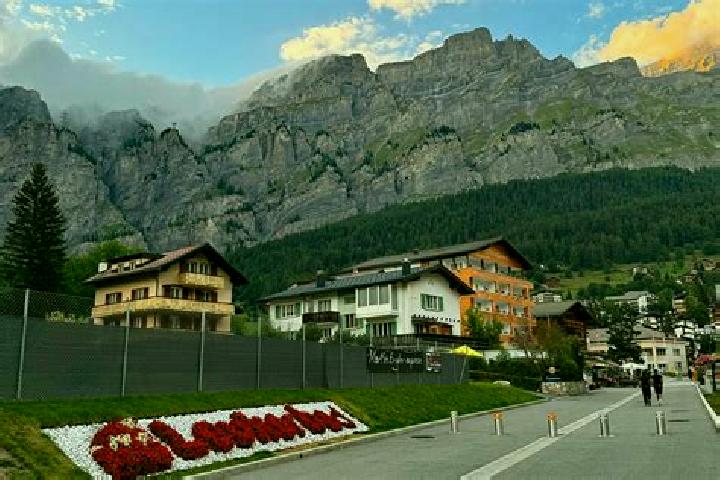 Eleanor, 21 — Escort in Leukerbad, Switzerland