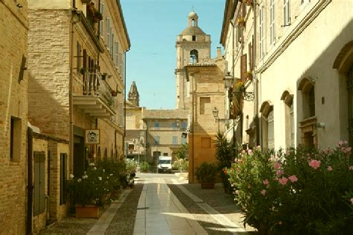 Eleanor, 21 — Escort in San Giorgio, Italy