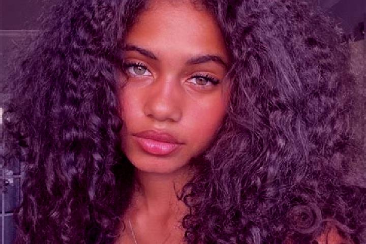 Eleanor, 22, a auburn blue-eyed ebony companion based in Progresso. Offering OWO, Massage, Couples, Fetish, BDSM. Available for incall and outcall, day and e...