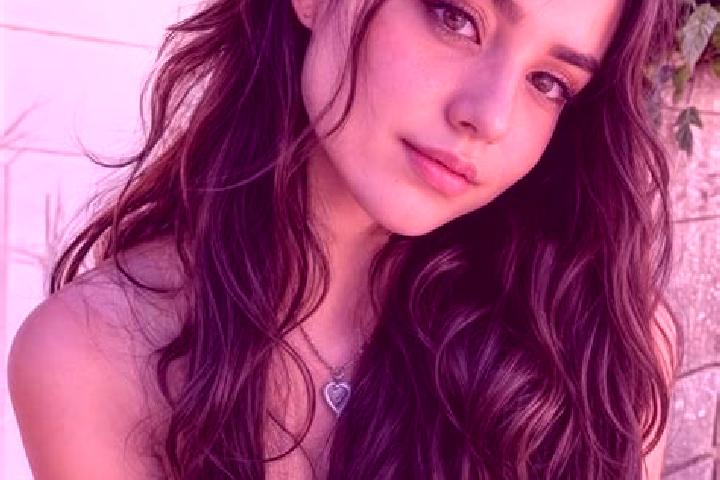 Eleanor, 23, a auburn hazel-eyed middle eastern companion based in Bright. Offering Fetish, GFE, Overnight, Roleplay, BDSM. Available for incall and outcall,...