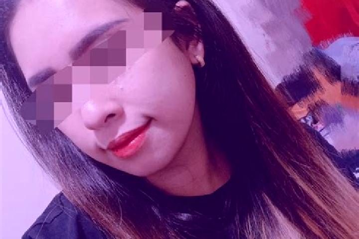 Eleanor, 23, a red brown-eyed ebony companion based in Banjar Kedisan. Offering 69, Fetish, Travel Companion, Couples. Available for incall and outcall, day ...