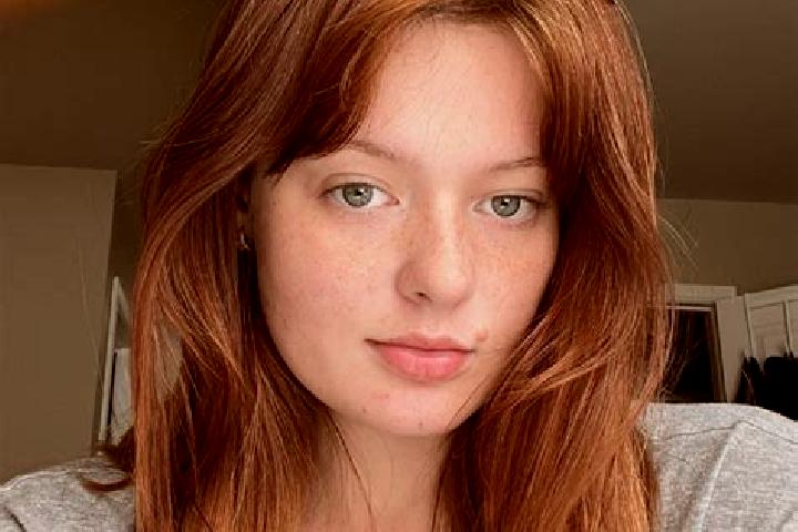 Eleanor, 23, a red green-eyed mediterranean companion based in Pilismarot. Offering A-Level, GFE, 69. Available for incall and outcall, day and evening dates.