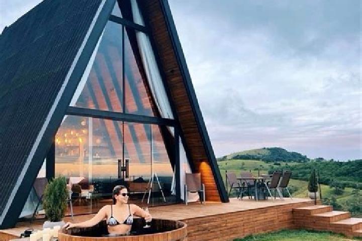 Eleanor, 23 — Escort in Corupa, Brazil