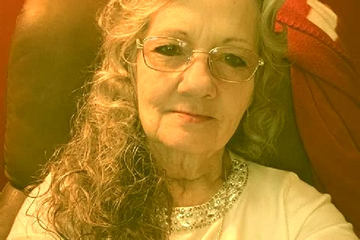 Eleanor, 23 — Escort in Oakman, United States
