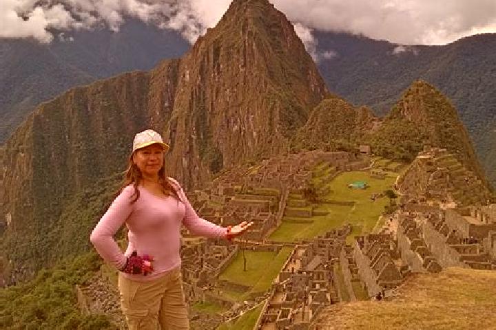 Eleanor, 23 — Escort in Sangallaya, Peru