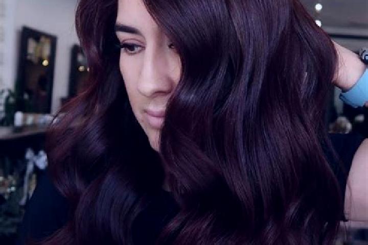 Eleanor, 24, a auburn dark-eyed indian companion based in Porto da Folha. Offering 69, Striptease, Couples, BDSM. Available for incall and outcall, day and e...