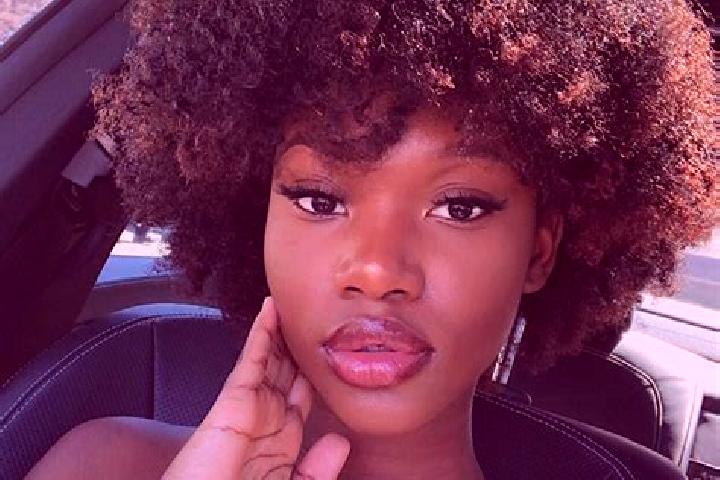 Eleanor, 24, a black dark-eyed ebony companion based in Saobli. Offering GFE, Domination, Striptease. Available for incall and outcall, day and evening dates.