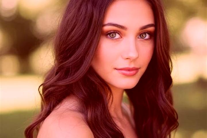 Eleanor, 24, a brunette hazel-eyed mediterranean companion based in Wagha. Offering Erotic Massage, Travel Companion, A-Level. Available for incall and outca...