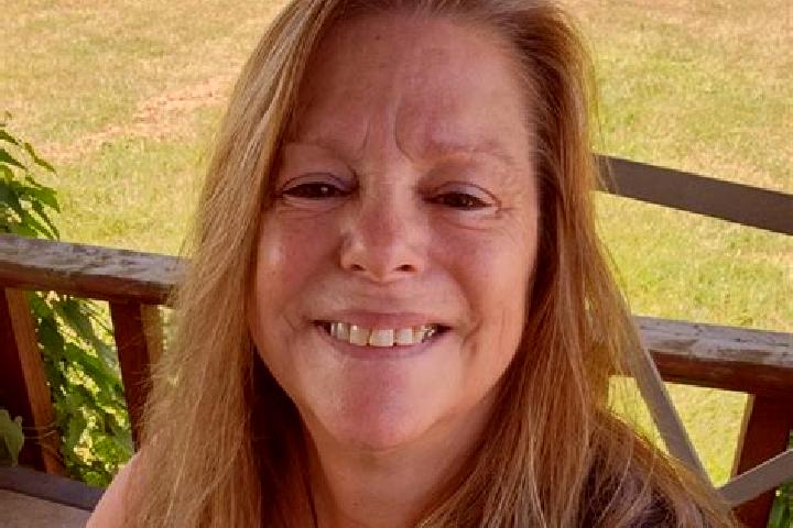Eleanor, 24 — Escort in East Ithaca, United States