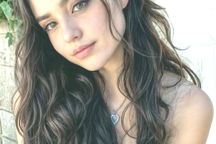 Eleanor, 25, a auburn hazel-eyed slavic companion based in Yildirim. Offering GFE, Massage, OWO, BDSM, Domination. Available for incall and outcall, day and ...