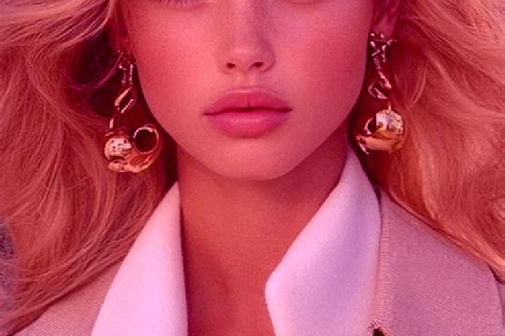 Eleanor, 25, a blonde grey-eyed caribbean companion based in East Sumter. Offering Overnight, A-Level, Travel Companion, Couples. Available for incall and ou...
