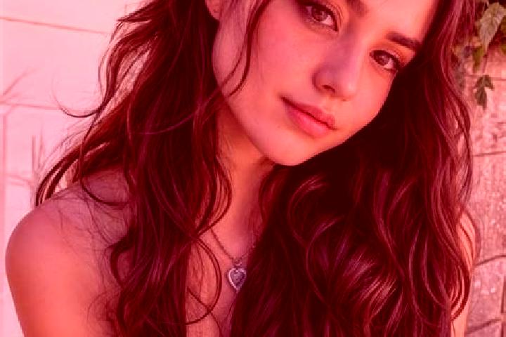 Eleanor, 25, a brunette hazel-eyed ebony companion based in Au am Anzbach. Offering BDSM, A-Level, GFE, 69. Available for incall and outcall, overnight booki...