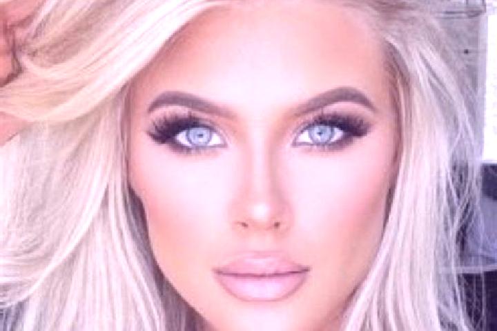 Eleanor, 25, a platinum blonde brown-eyed ebony companion based in Strathearn. Offering A-Level, Girlfriend Experience, Erotic Massage. Available for incall ...