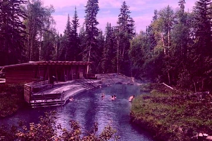 Eleanor, 25 — Escort in Fort Liard, Canada