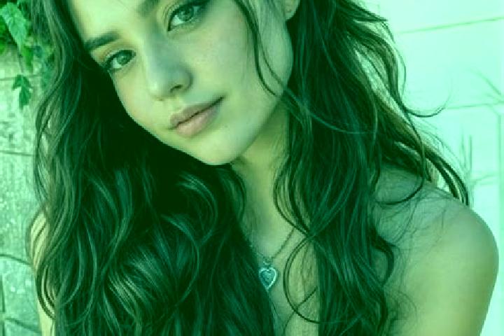 Eleanor, 26, a auburn hazel-eyed middle eastern companion based in Parysow. Offering Deep French Kissing, BDSM, Party Girl. Available for incall and outcall,...