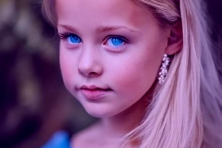 Eleanor, 26, a blonde blue-eyed caucasian companion based in Westrem. Offering OWO, Party Girl, 69, Striptease, A-Level. Available for incall and outcall, ov...