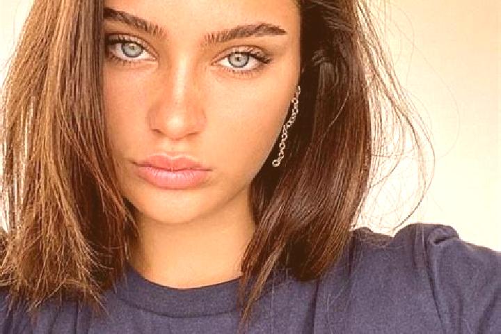 Eleanor, 26, a brunette amber-eyed caribbean companion based in Albia. Offering Fetish, Domination, CIM, Party Girl. Available for incall and outcall, day an...